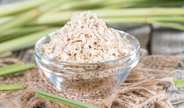 istock Portion of dried Lemon Grass 487098693