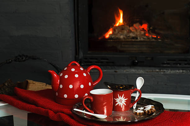 istock Teapot and mugs - Country home 487113300