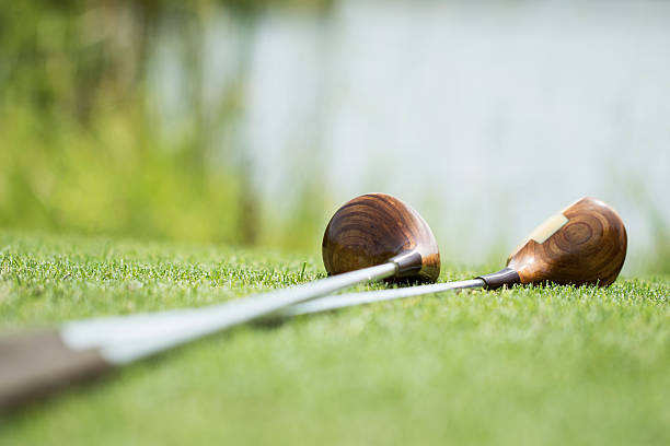 istock Vintage golf clubs made with wood. 487117126