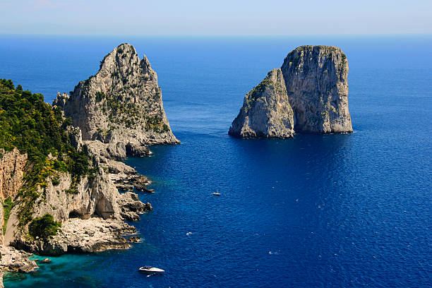 istock Beaty of Capri Island 487154278