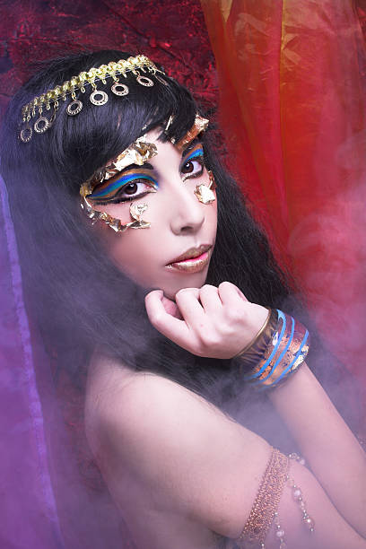 istock Egyptian girl. 487158025