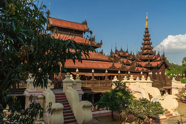 istock Shwe In Bin Kyaung Monastery 487163050