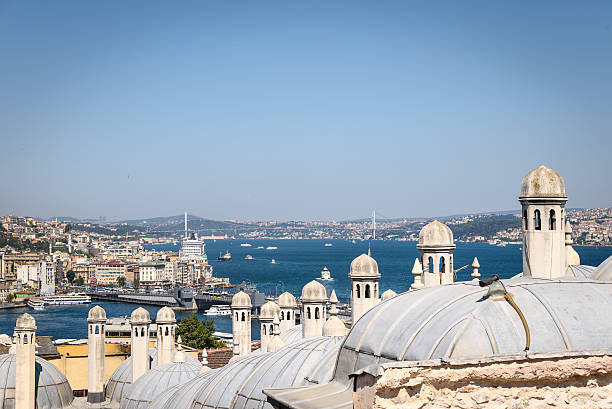 Haute vue sur la mer et la ville d'Istanbul, Bosphore - Photo