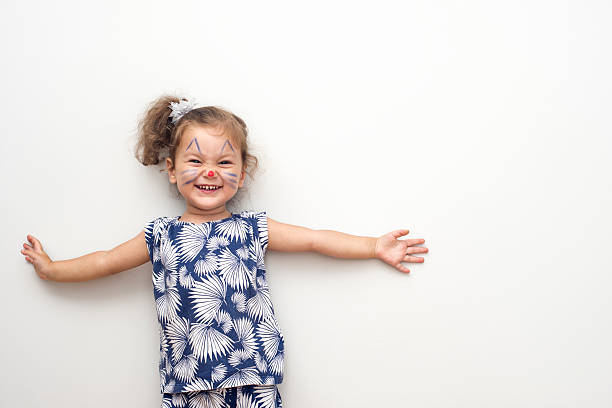 istock Pretty Cat Girl 487172990