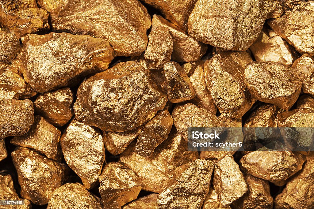 Golden nuggets, Nahaufnahme. - Lizenzfrei Abschirmen Stock-Foto