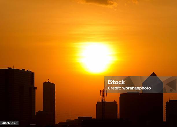 Miejski Zachód Słońca - zdjęcia stockowe i więcej obrazów Architektura - Architektura, Bangkok, Bez ludzi