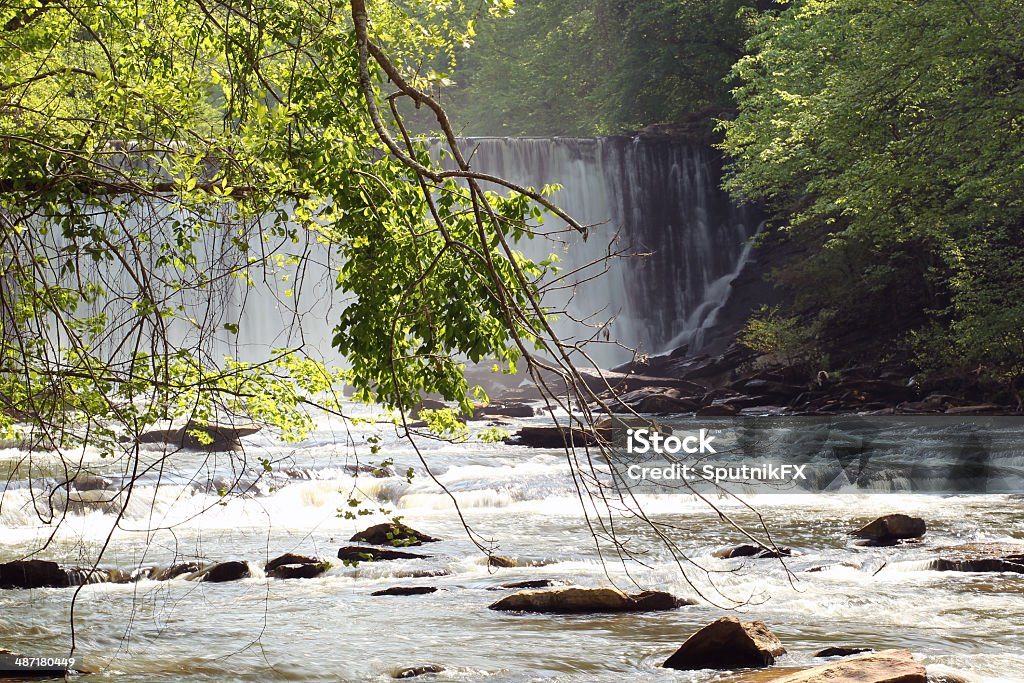 Vickery Creek Waterfall The mad-made Vickery Creek dam and waterfall at the old Roswell Mill in Roswell, Georgia in the Atlanta suburbs. Atlanta - Georgia Stock Photo