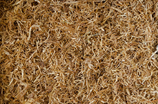 istock Dried smoking tobacco close-up macro view 487190940