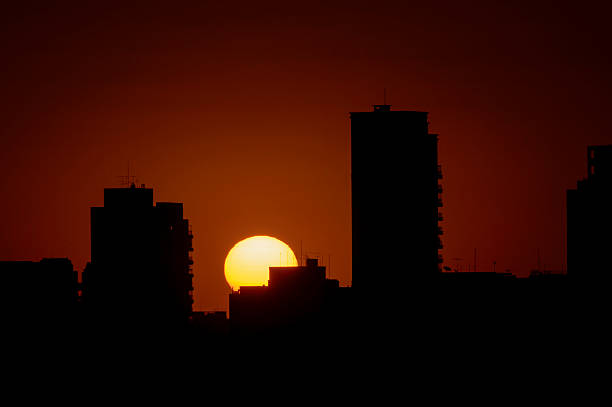 istock Sunset in Sao Paulo 487206388