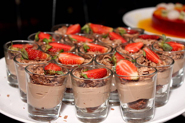 istock Chocolate mousse with strawberry on the top 487207399