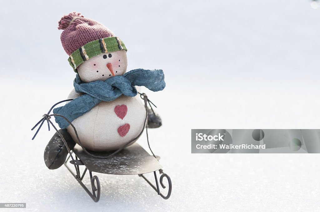 Trineo con muñeco de nieve - Foto de stock de Agua helada libre de derechos