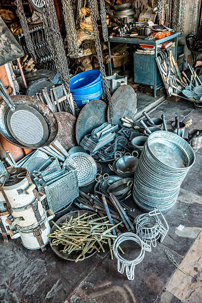 istock Tin and metal store in Jaipur, Rajasthan 487225165