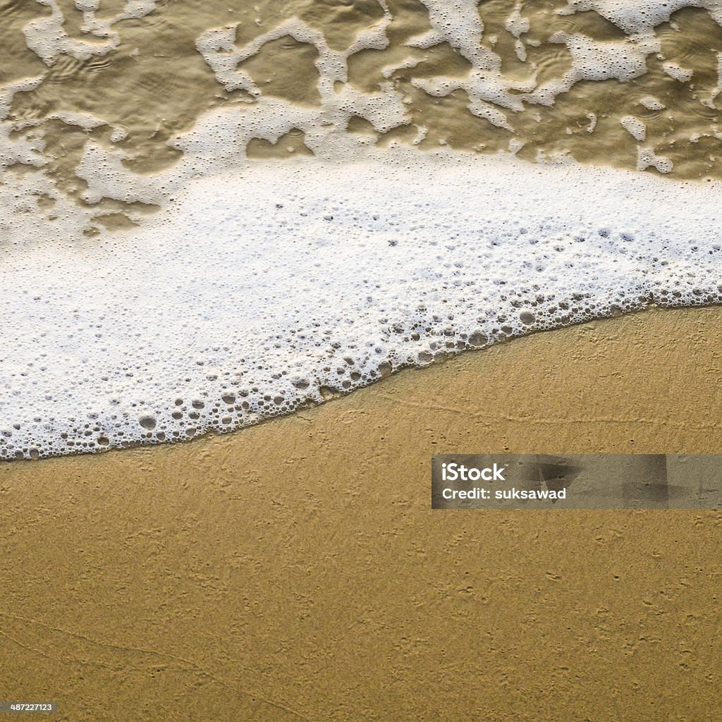 Мягкие волны на пляже - Стоковые фото Без людей роялти-фри