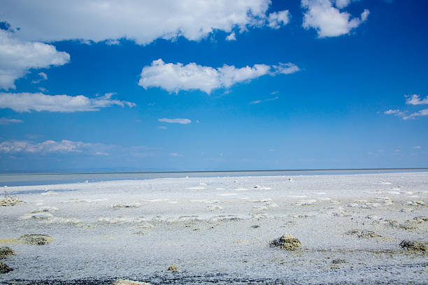 istock Beautiful Lake and Blue Sky 487251371