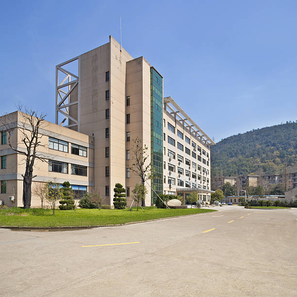istock Side view on the office building with parking lot 487252463