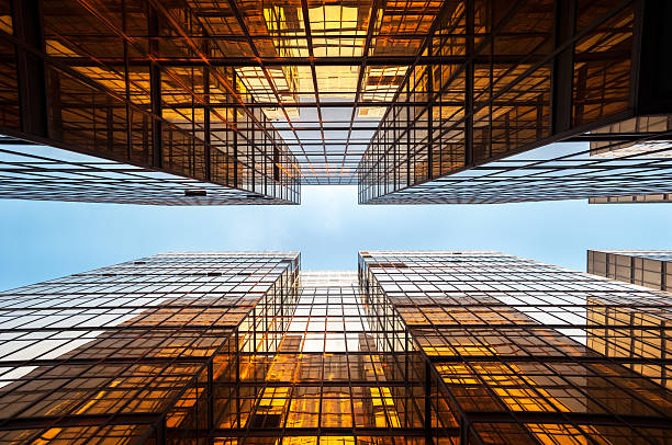 istock Symmetrical mirrored office buildings, Hong Kong 487275541