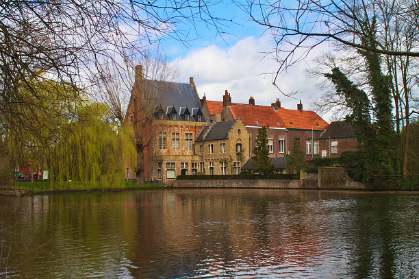 istock Typical house in Brugge, Belgium 487276751