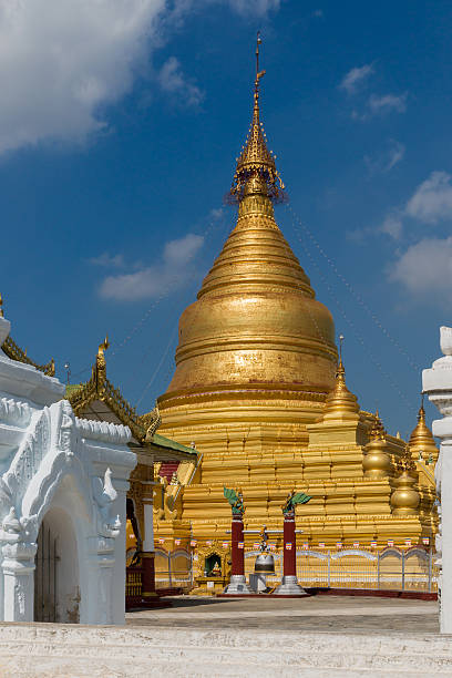 istock The Kuthodaw Pagoda in Mandalay 487306108