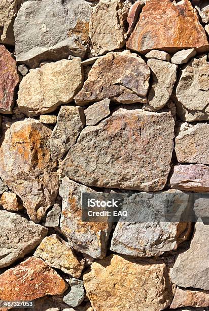 Muro De Pedra - Fotografias de stock e mais imagens de Ao Ar Livre - Ao Ar Livre, Bege, Cimento