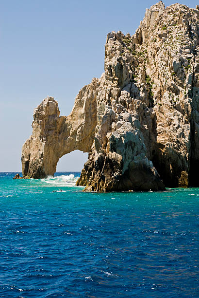 istock Mexico - The Arch of Cabo San Lucas 487329421