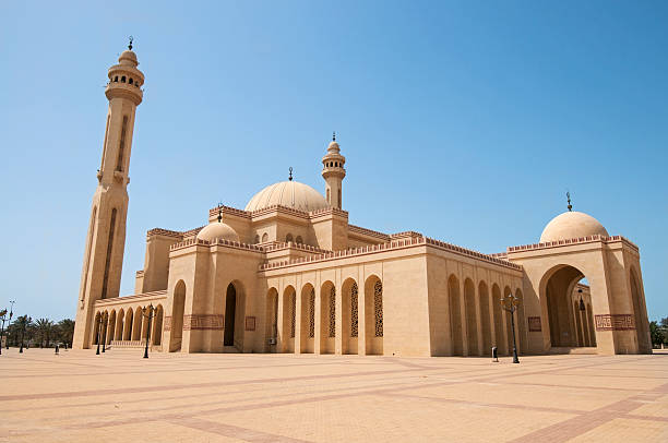 al fateh großen moschee in bahrain - bahrain stock-fotos und bilder