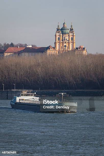 Donau Pässe Unter Melk Abteikircheösterreich Stockfoto und mehr Bilder von Abtei - Abtei, Außenaufnahme von Gebäuden, Barock