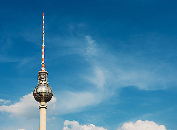 istock Fernsehturm Berlin - TV tower in Alexanderplatz in Berlin, Germany 487375912