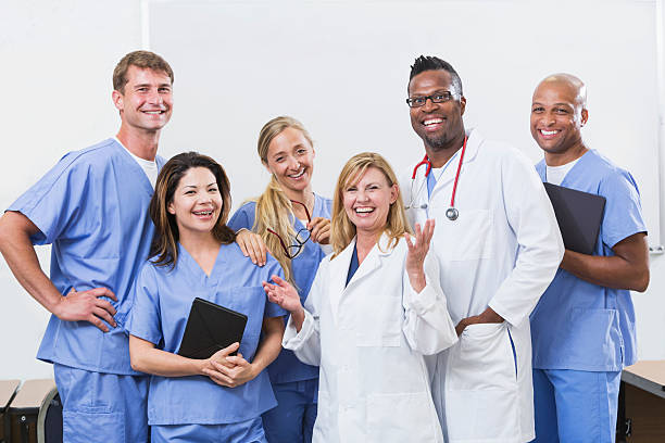 istock Multiracial group of doctors and medical interns 487391312