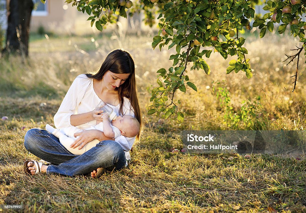 Mãe e filho - Foto de stock de Bebê royalty-free