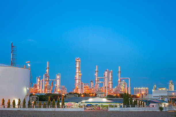 istock Oil and gas refinery plant 487436134