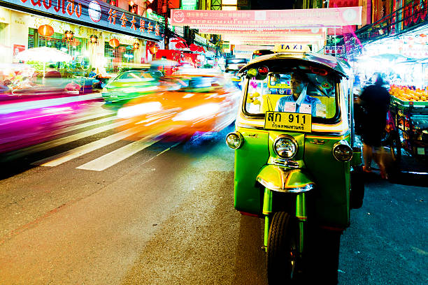 차이나타운, 방콕, 태국 - bangkok night thailand traffic 뉴스 사진 이미지