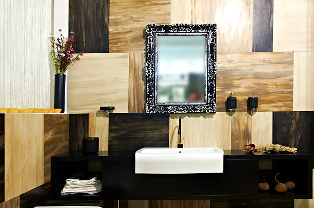 istock Interior of luxury bathroom 487455422