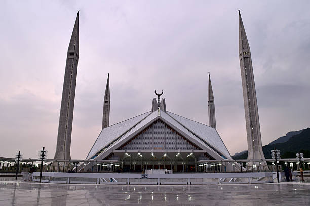 istock Shah Faisal Mosque Islamabad 487485272