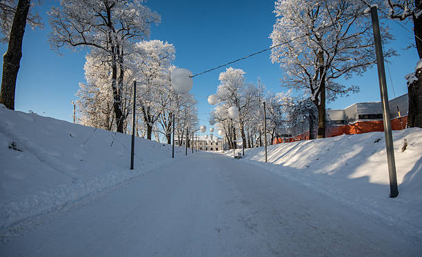 istock Winter morning, cold weather 487488965