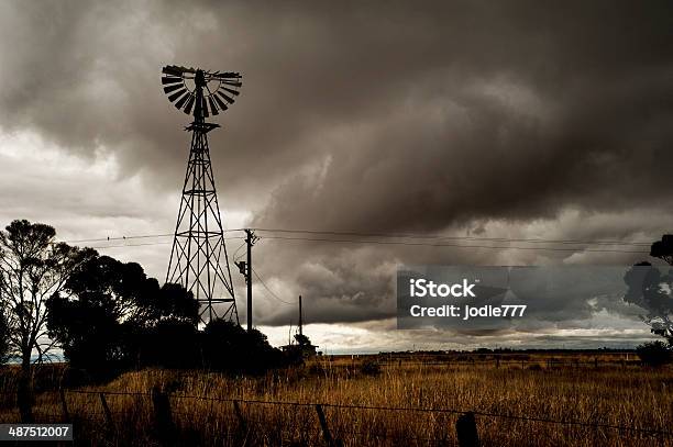 Vehemente Clima Foto de stock y más banco de imágenes de Acercarse - Acercarse, Agricultura, Aire libre