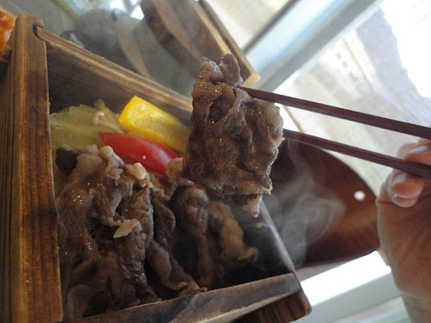 istock washoku  -omi tender beef basket steamer- 487528148