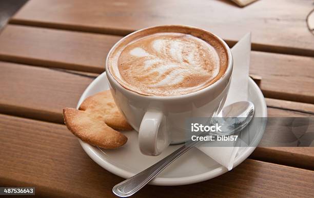 Caffè Con Latte - Fotografie stock e altre immagini di Bevanda analcolica - Bevanda analcolica, Bibita, Caffetteria