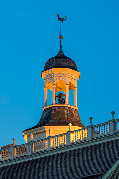Capitol cupola of Dover Cupola of the Old State House at twilight on The Green in Dover, Delaware delaware rooster stock pictures, royalty-free photos & images
