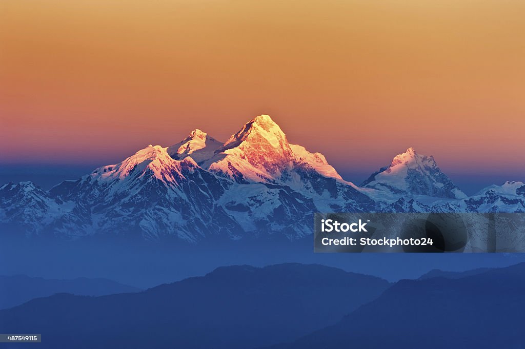 De las montañas del himalaya vista del monte Shivapuri - Foto de stock de Monte Everest libre de derechos