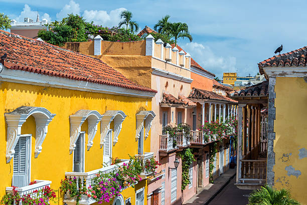 Colonial Balconies Colonial buildings and balconies in the historic center of Cartagena, Colombia cartagena colombia stock pictures, royalty-free photos & images