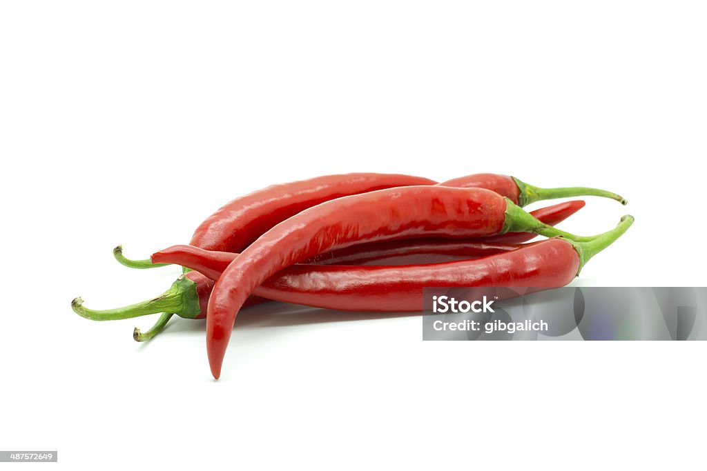 Hot chilli Pimenta Malagueta vermelha ou isolado. - Royalty-free Amontoar Foto de stock
