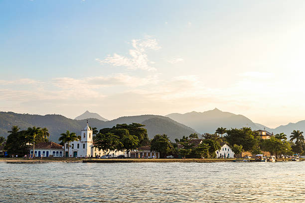 Paraty Colonial houses of Paraty. Paraty is a preserved Portuguese colonial and Brazilian Imperial municipality of Rio de Janeiro State. paraty brazil stock pictures, royalty-free photos & images