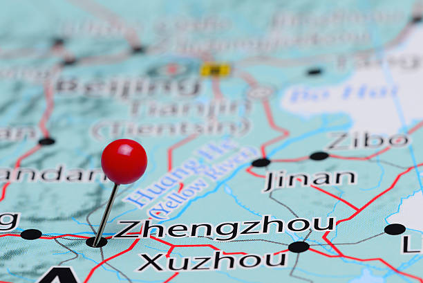 istock Zhengzhou pinned on a map of Asia 487671230