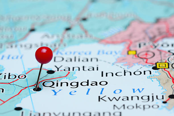 istock Qingdao pinned on a map of Asia 487671234