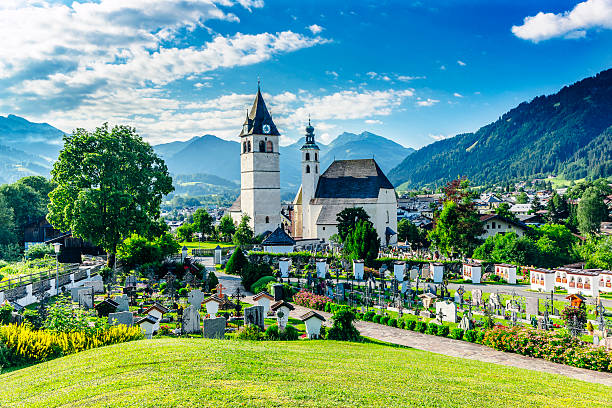 우리의 숙녀 키츠뷔헬 교회 - catholicism north tirol austria europe 뉴스 사진 이미지