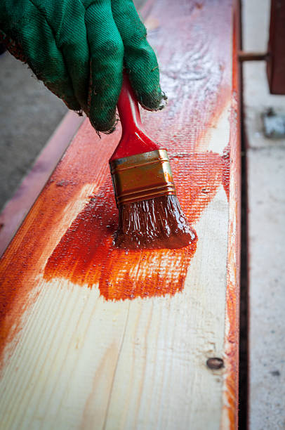 istock Painting on wood 487695827