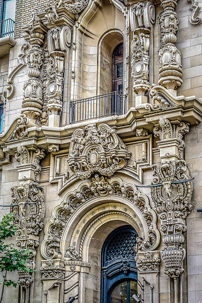istock Ornate building entrance 487695876