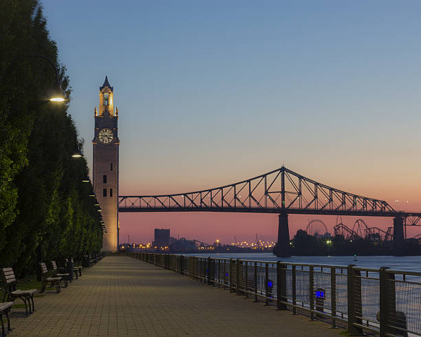istock Rising sun shot in old port Montreal,Canada,horizontal 487697282
