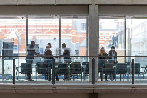 reunião de diretoria - boardroom chairs - fotografias e filmes do acervo