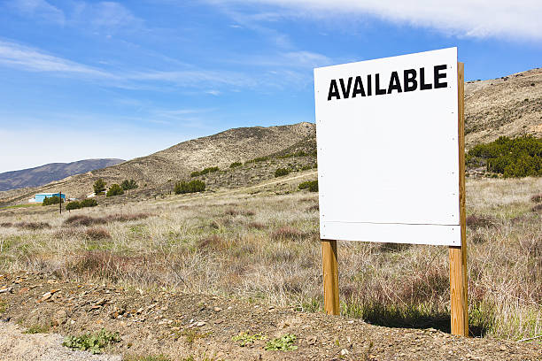 disponível de - vacant land imagens e fotografias de stock